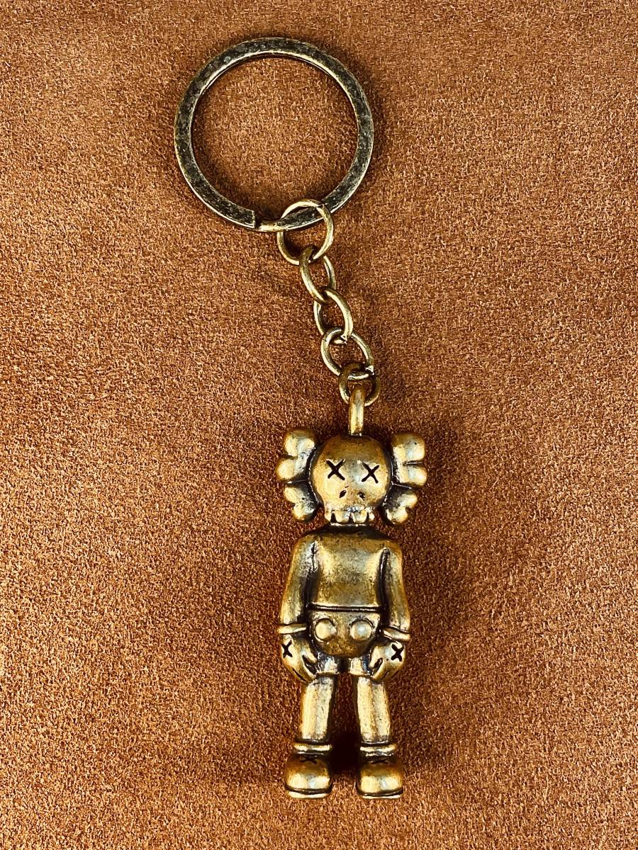  brass key holder key ring Vintage reissue charm E49