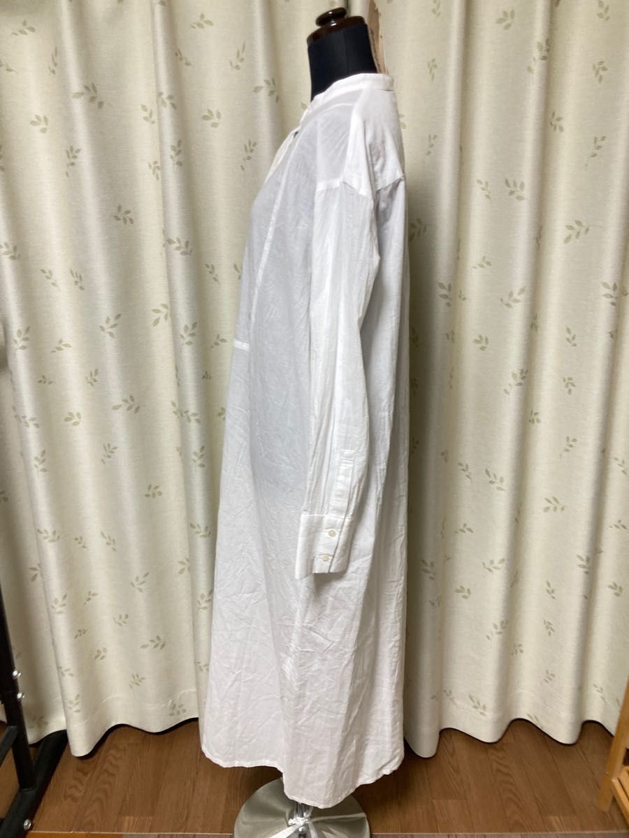タグ付き　新品　未使用　日本製　フロントシームドシャツワンピース　白　チェスターコート