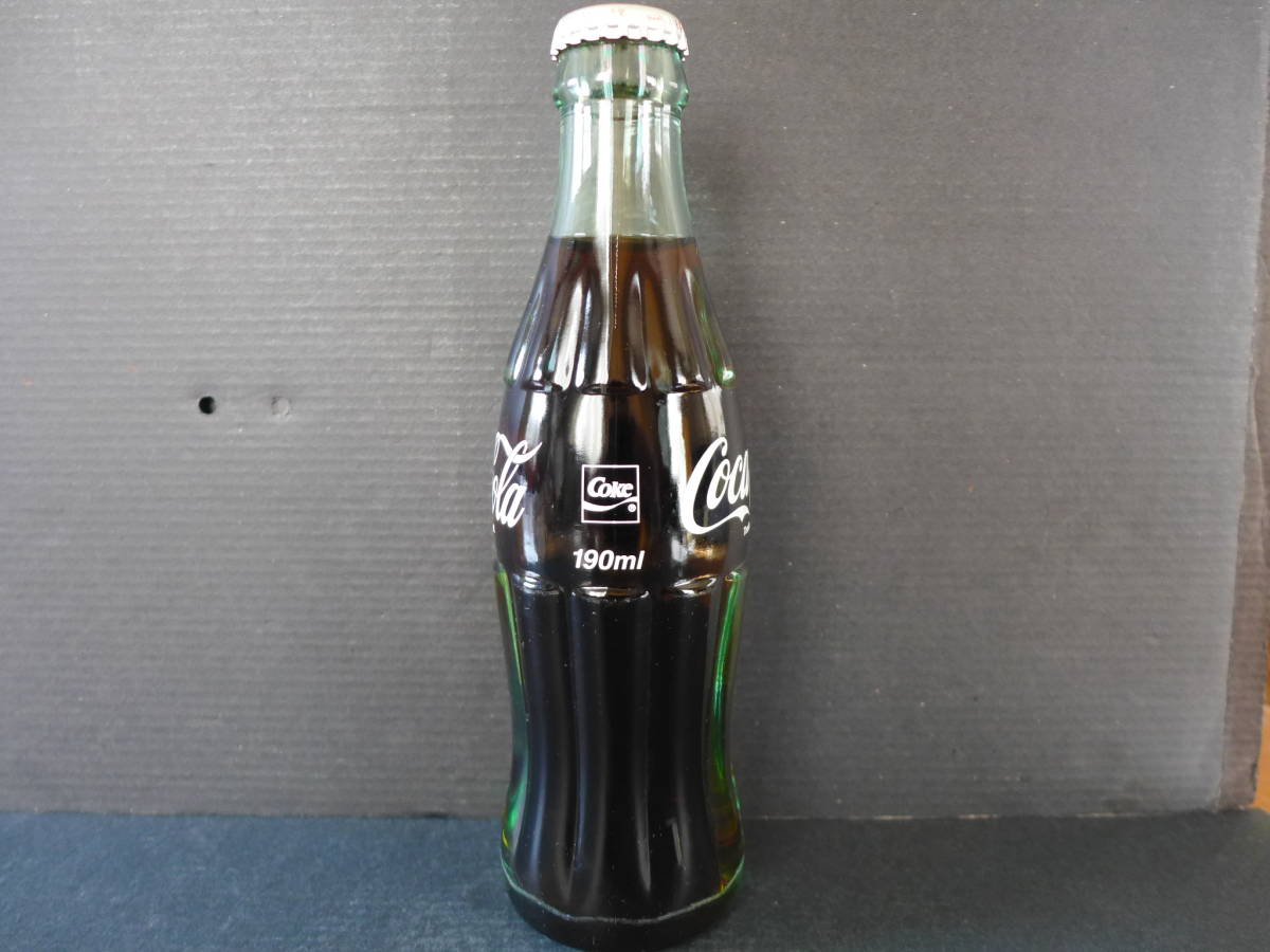 ★ 当時物【未開封品】Coca-Cola コカ・コーラ 190ml 飲料入り ガラス瓶 ★の画像4