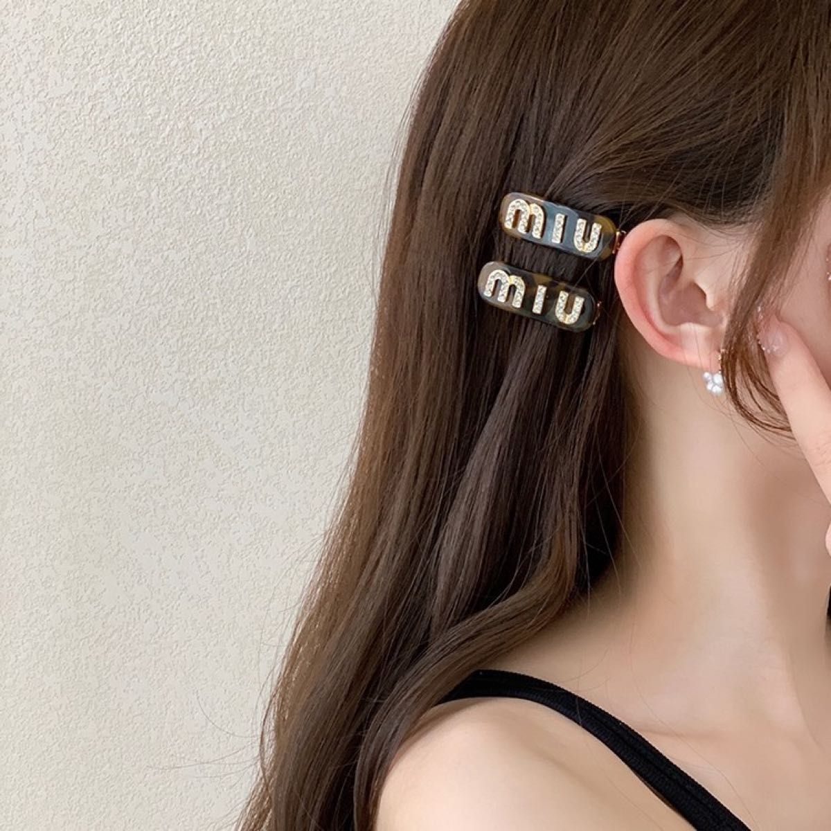 MIUMIU バレッタ ヘアピン べっ甲 ロゴ ヘアアクセ ミュウミュウ2個