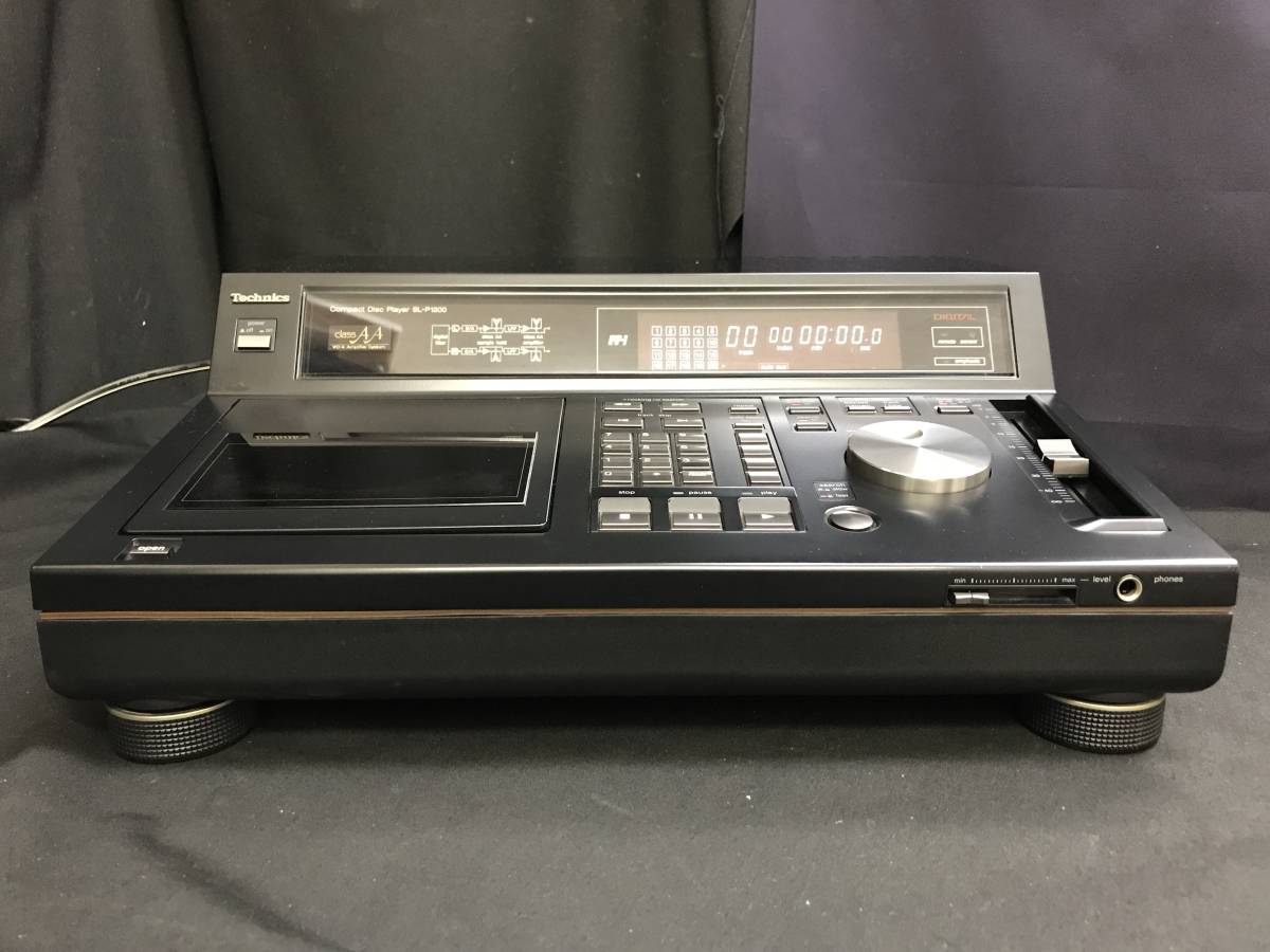 オーディオ機器 その他 TECHNICS(テクニクス） CDプレーヤー SL-P1200（リモコン付） CDデッキ 