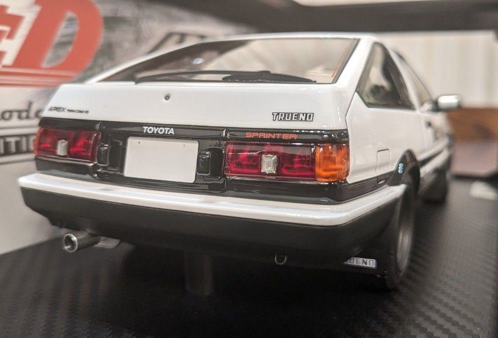 イグニッションモデル 1/18 頭文字D トヨタ スプリンター トレノ イグニッションモデル 1/18 頭文字D トヨタ スプリンター トレノ