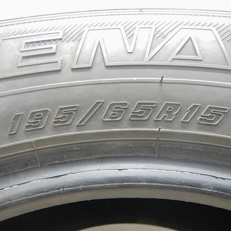 中古タイヤ 195/65R15 スタッドレスタイヤ GOODYEAR ICE NAVI7 1本 単品 セレナ ステップワゴン オーリス ティーダ カローラ 中古 15インチ_画像4