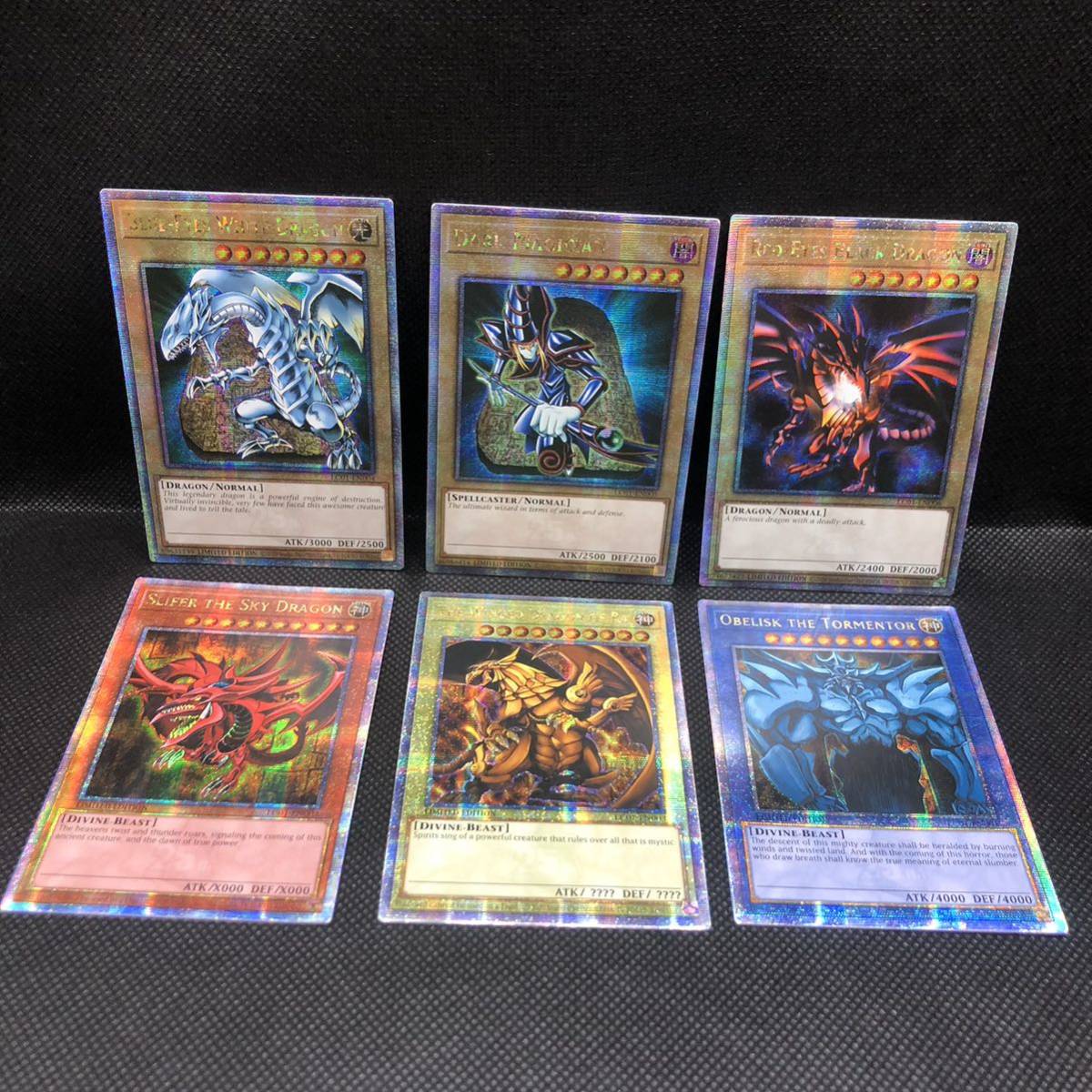 未使用品】遊戯王 英語版 青眼の白龍 真紅の黒竜 ブラック 未使用品】遊戯王 英語版 青眼の白龍 真紅の黒竜 ブラック