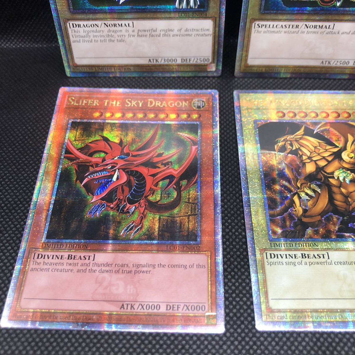 未使用品】遊戯王 英語版 青眼の白龍 真紅の黒竜 ブラック 未使用品】遊戯王 英語版 青眼の白龍 真紅の黒竜 ブラック