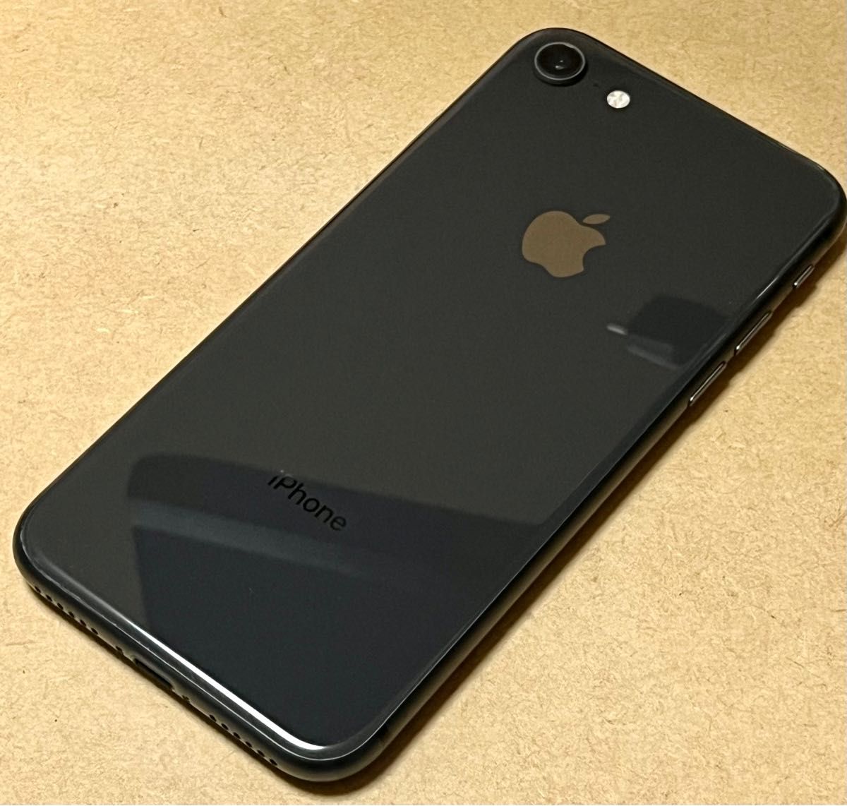 iPhone8 64GB バッテリー100% SIMフリー｜PayPayフリマ