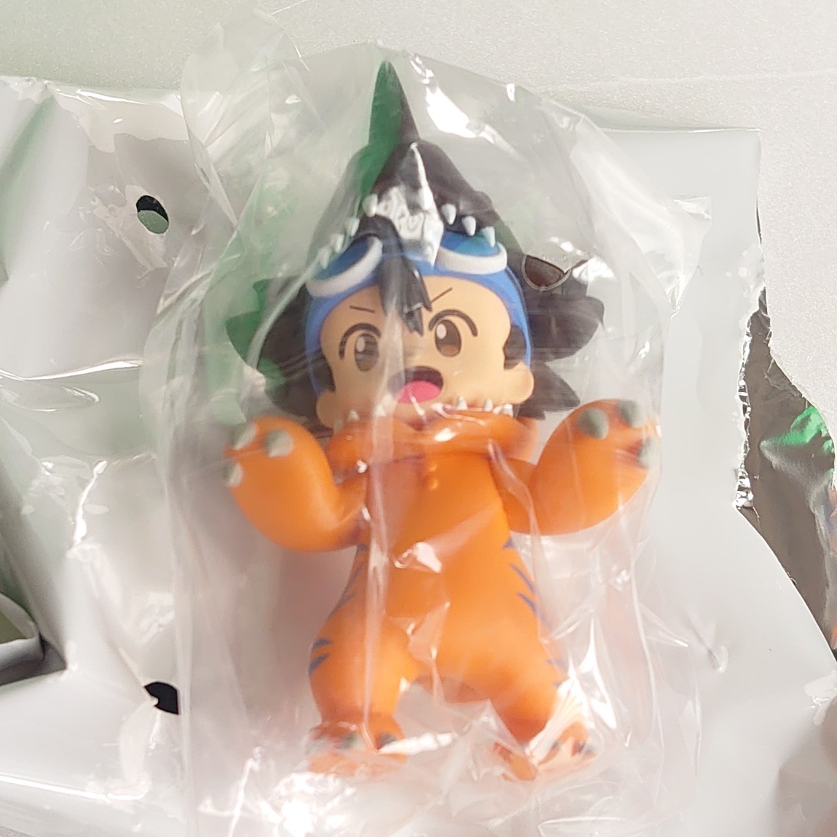 公式・上海限定】八神太一 グレイモン デジモンアドベンチャー