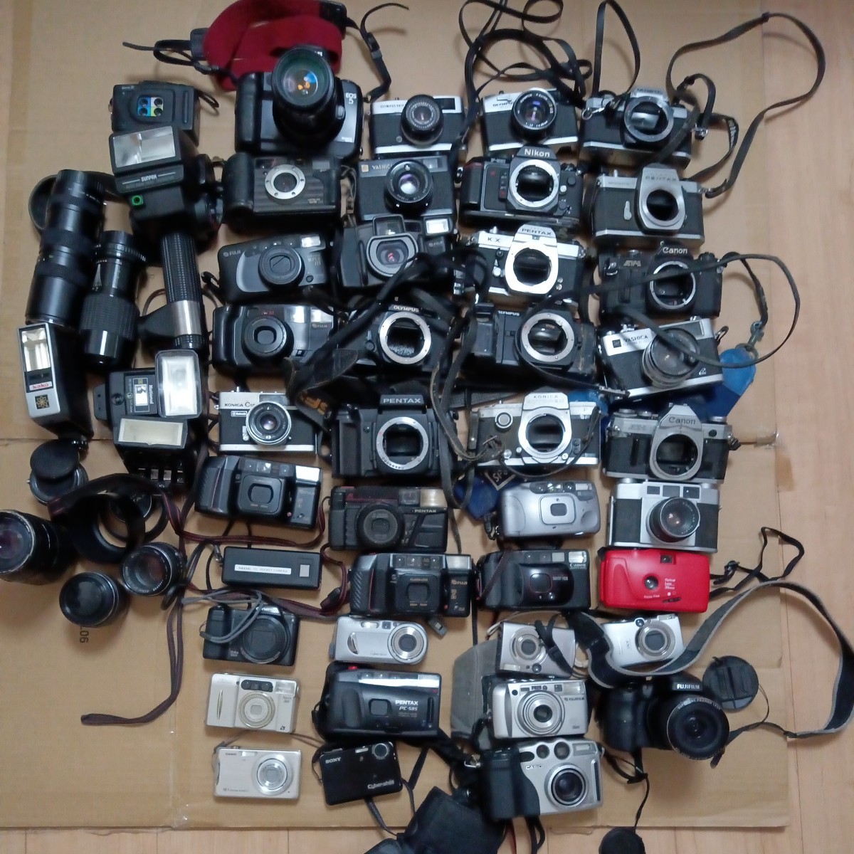 ☆ジャンク品☆まとめてフィルムカメラ ２８台CANON EOS5 NIKON F5