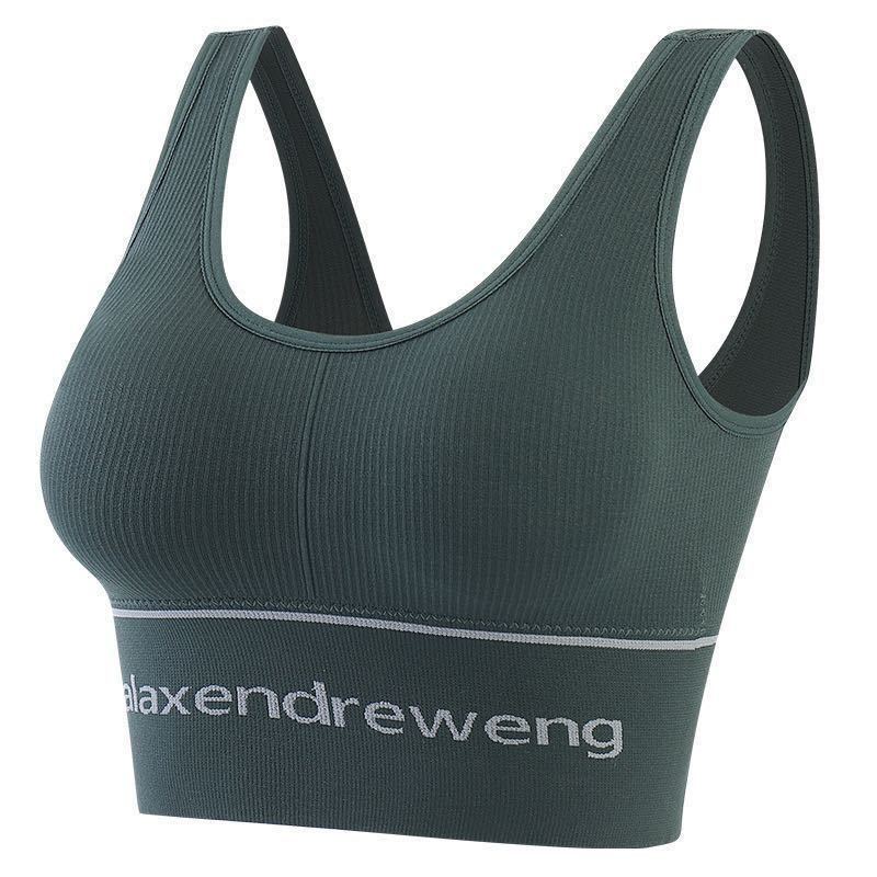  white color sports bra . sweat speed . spo bla Night bla sport motion yoga Jim fitness bla top wire none 