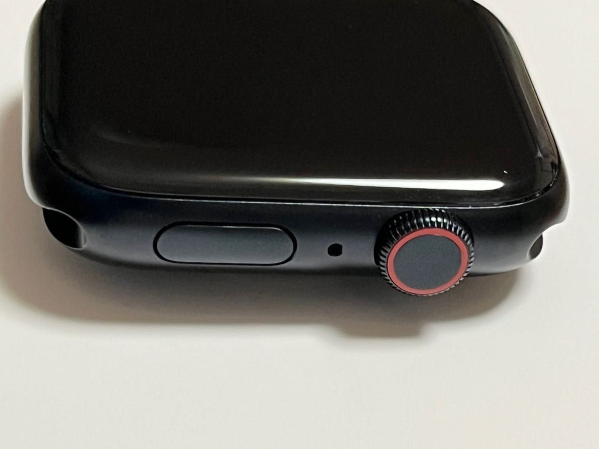 美品・格安】Apple Watch SE（第2世代）GPS＋Cellularモデル 44mm