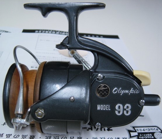 超歓迎された □☆オリムピック釣具店・MODEL 93☆□ネイビー・右手捲
