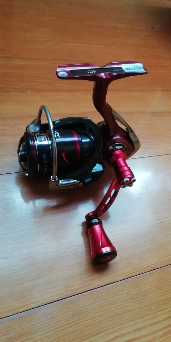 フルベアリング9/1 国内発送 海外モデル DAIWA FUEGO CS LT 1000S-XH SLP WORKS LT β スプール 2000S Linmo Fish カスタムハンドル セット