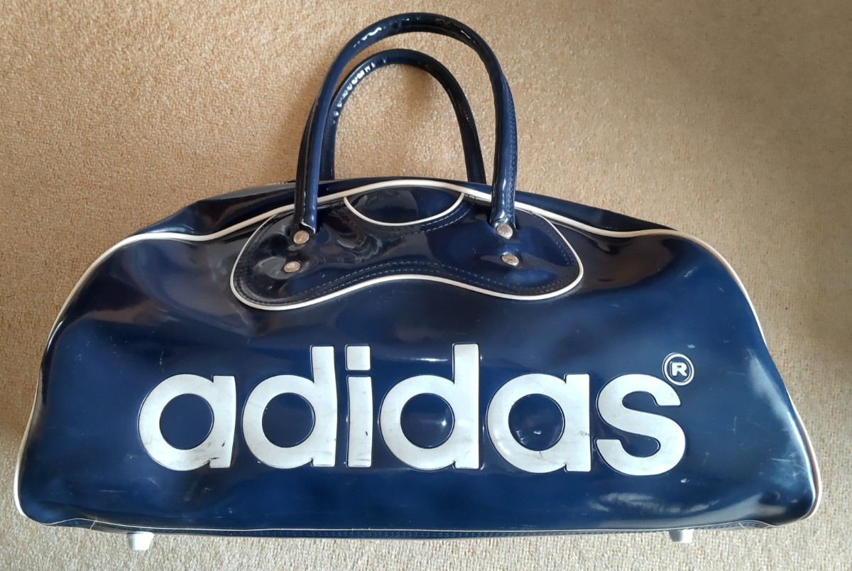 アディダス adidas スポーツバッグ ボストンバッグ エナメル アディダス adidas スポーツバッグ ボストンバッグ エナメル
