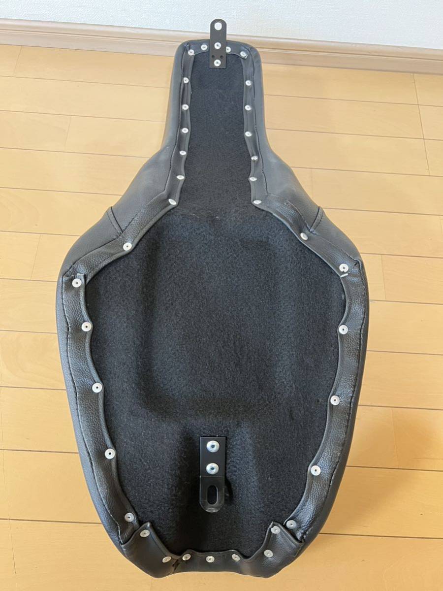 Saddlemen サドルマン シート ハーレー ダイナ クラブスタイル Saddlemen サドルマン シート ハーレー ダイナ クラブスタイル