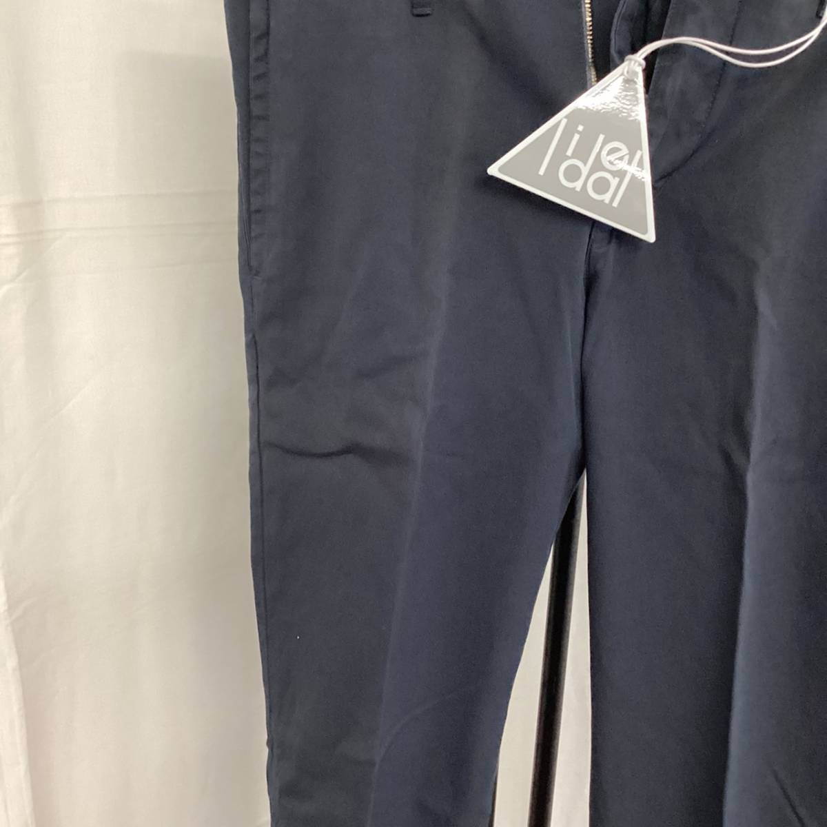 日焼け訳あり　lideal（リディアル） TROUSERS Parm スラックスパンツ ネイビー サイズ33（ウエスト約88cm） 定価税込25300円→2000円_画像5