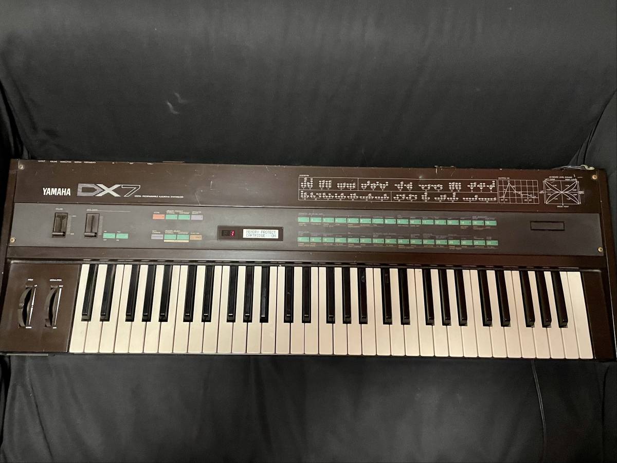 YAMAHA/DX7/SN113132!ジャンク!! mamaroo.com.br
