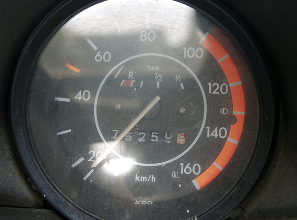 1975年式 空冷VWビートル 1600cc ヤナセ物 長期不動車 引き取り限定の画像9