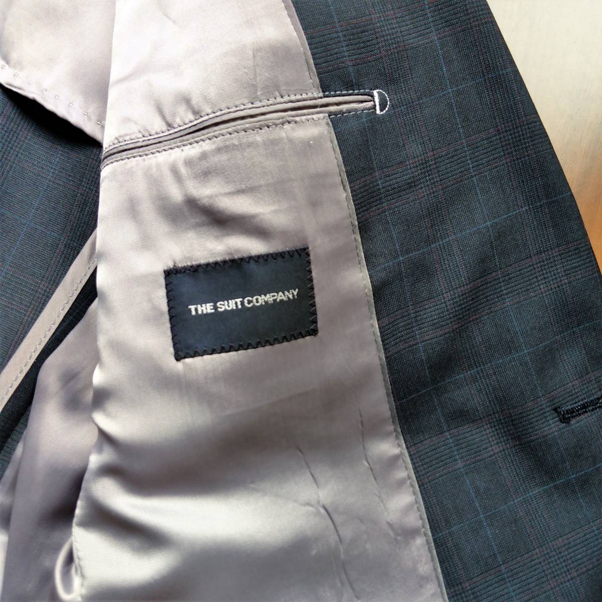 [新品同様] THE SUITS COMPANY スーツカンパニー スーツ ネイビー 175cm‐8drop ウール100％ ウエスト78cm_画像4