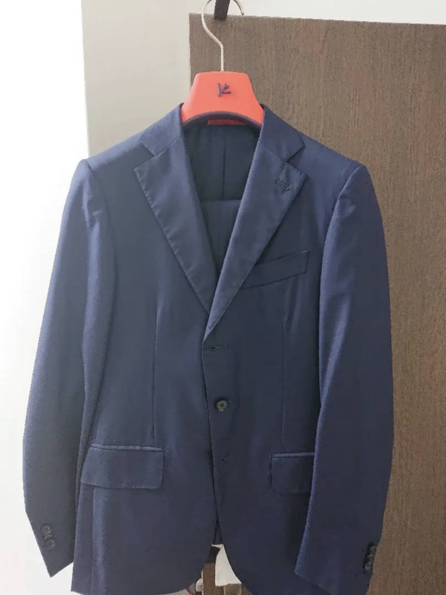 ISAIA イザイア ネイビー スーツ 42 GREGORY amnayahotels.com