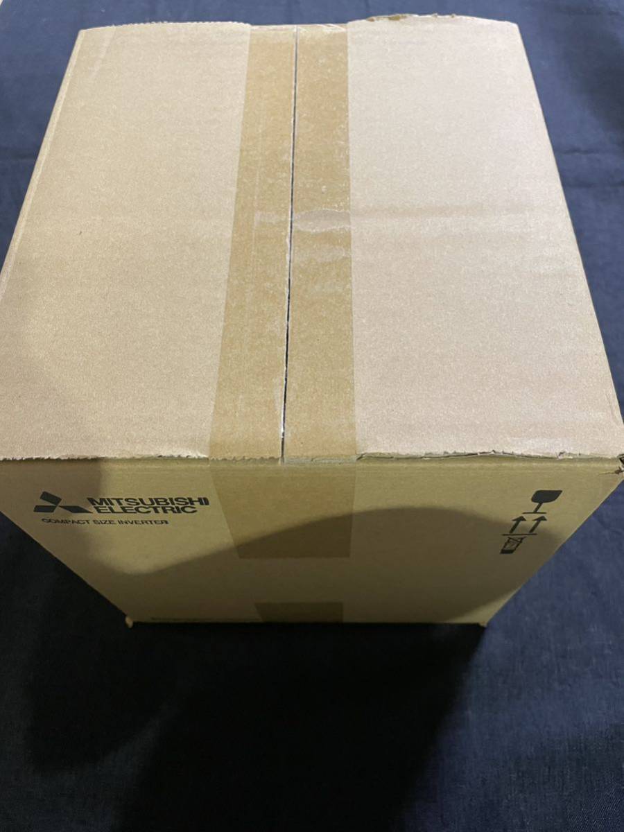 三菱電機インバータ FR-D720-5.5K 新品未使用品 未開封2023年製
