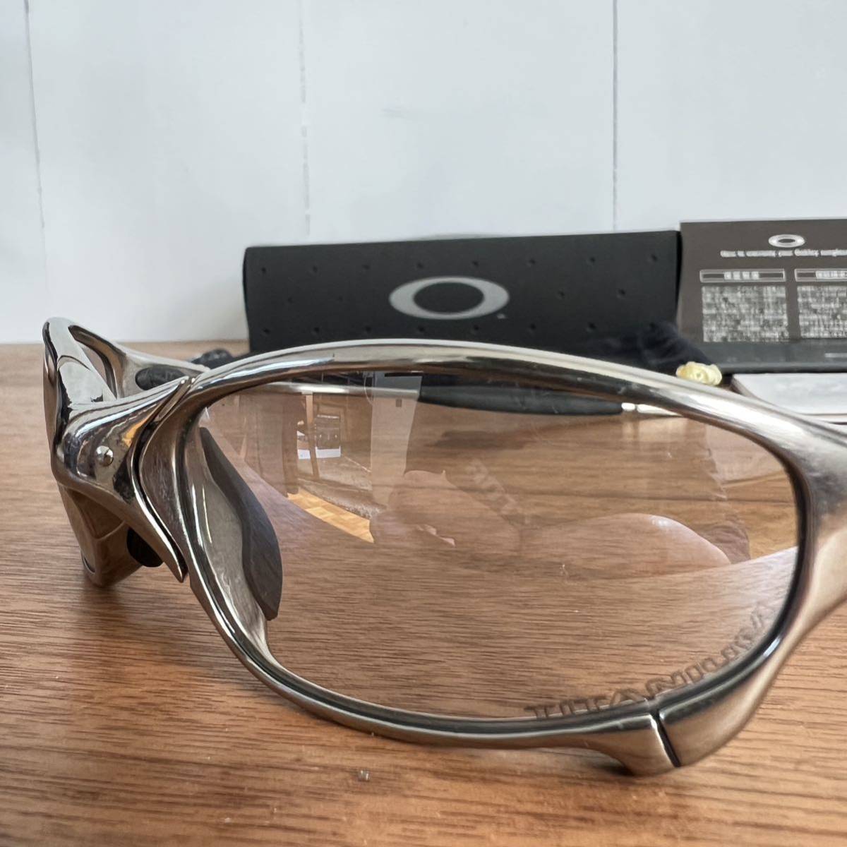極美品 OAKLEY オークリー Juliet ジュリエット ポリッシュ チタニウム