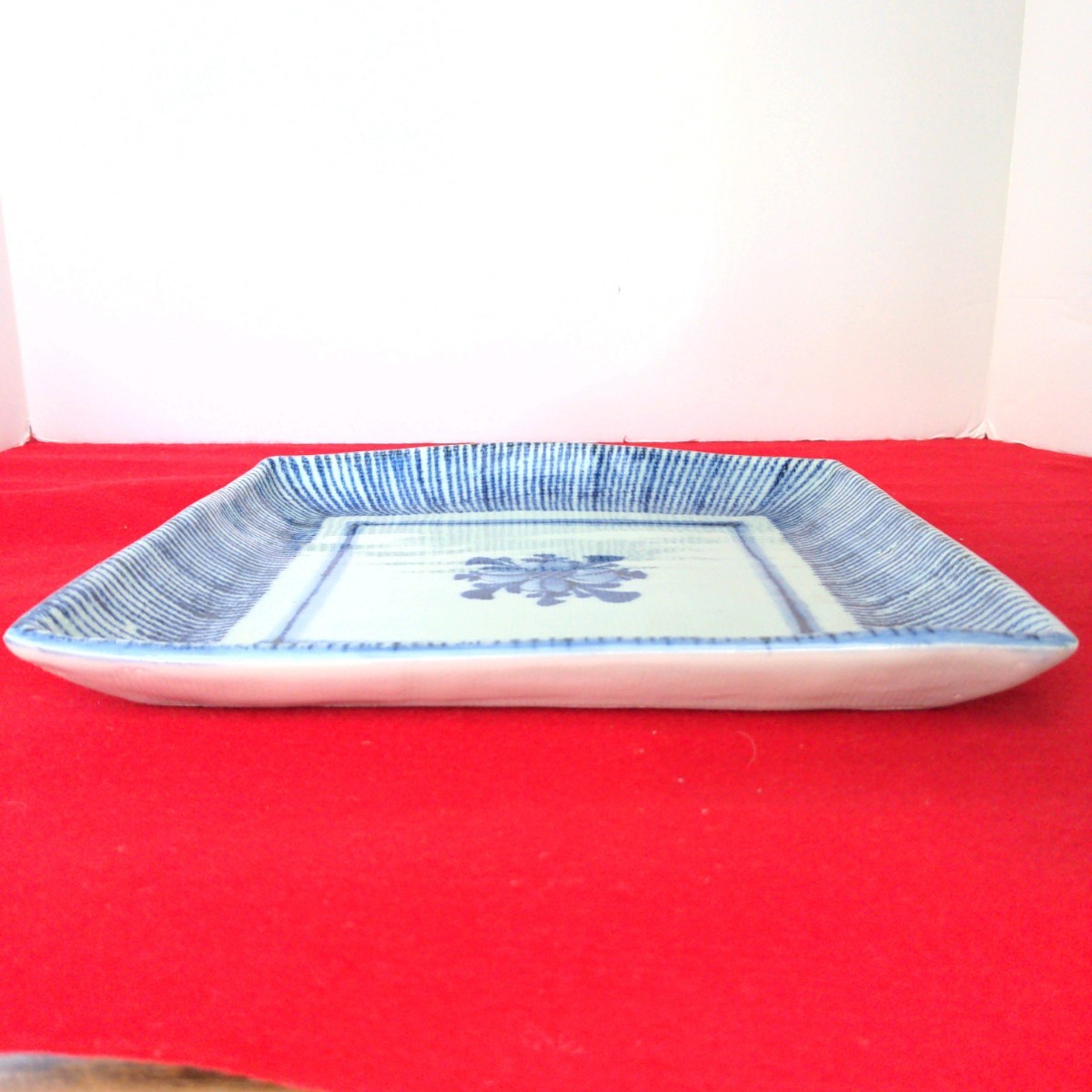砥部焼 角皿 梅山窯 縞模様 大皿 約27.5cm×約26.5cm高さ約3.5cm 約