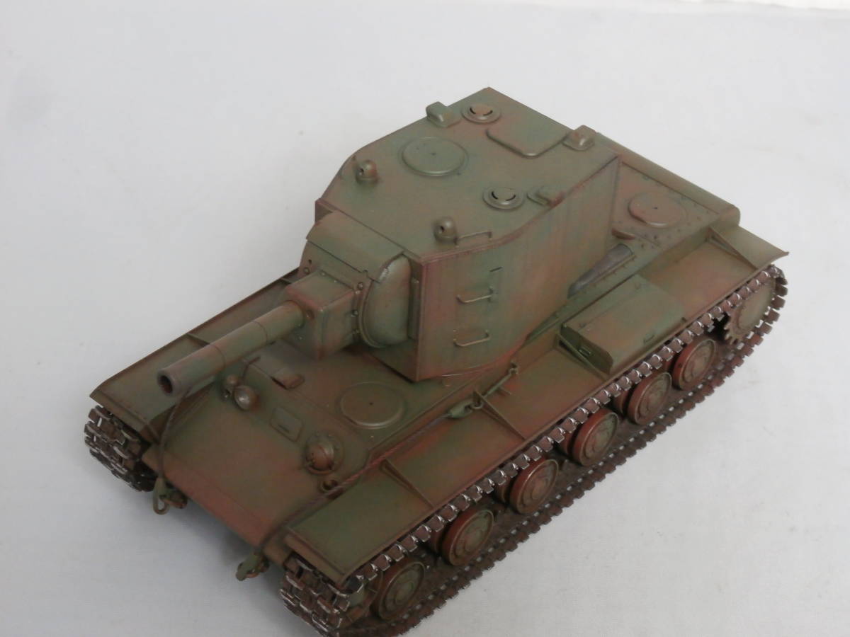 [模型完成品] タミヤ　1/35　ソビエト 重戦車　KV-2 MM.375_画像5