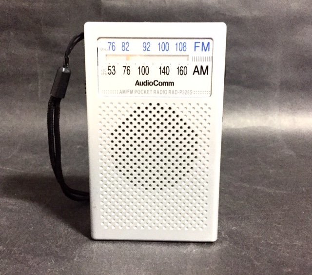 最大89%OFFクーポン オーム電機 FM AMポケットラジオ RAD-P325S コンパクトサイズ 持ち運びラクラク 2015年製 