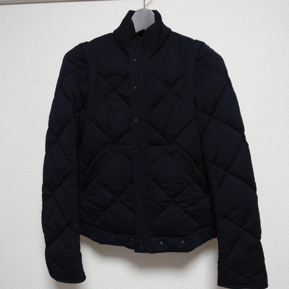 新品】YINDIGO AM/Airflake jacket/ダウンジャケット | inmano.com.br