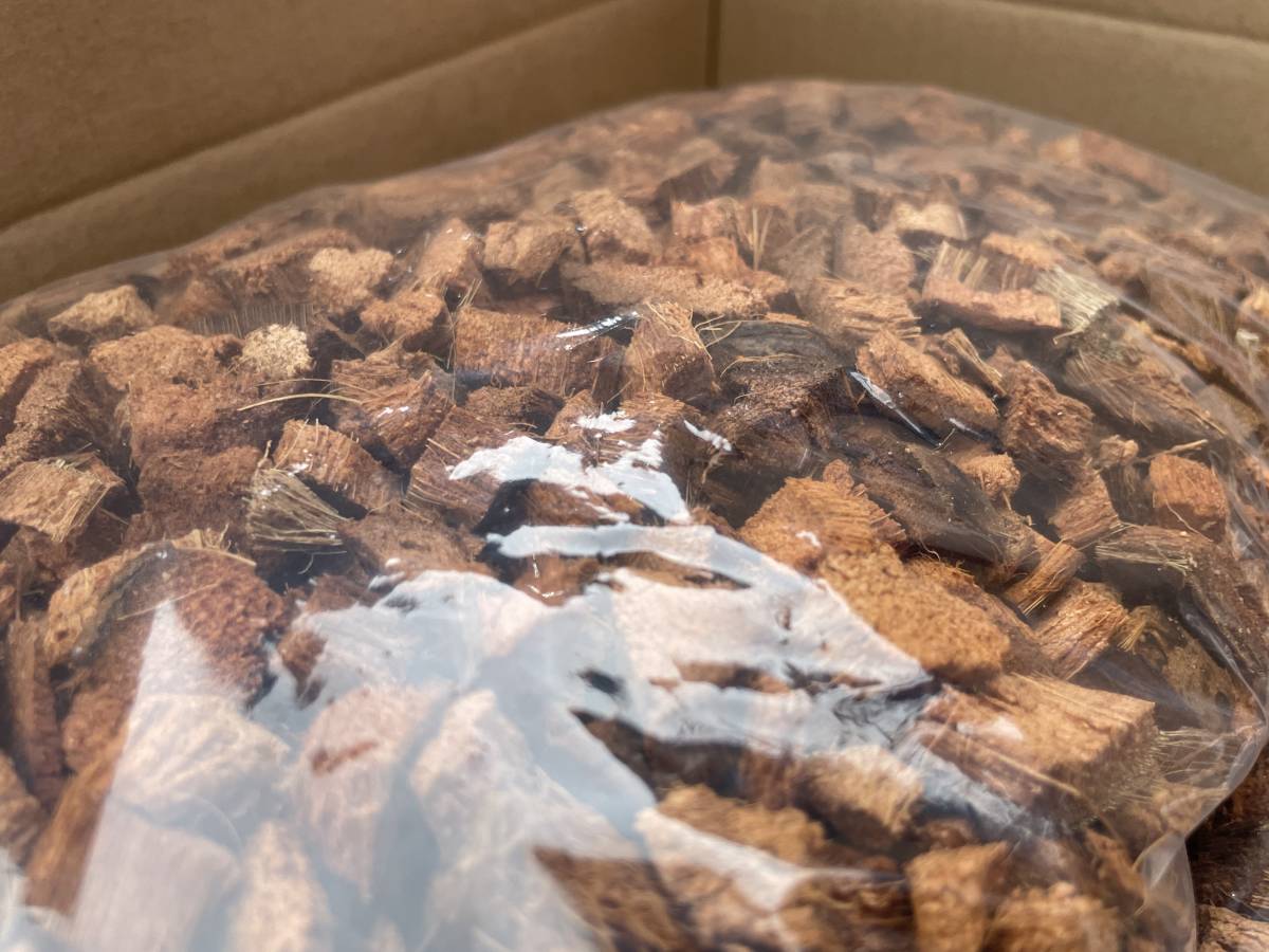  cocos nucifera gala Husq chip 5L × 40 sack set all part .200L flooring reptiles lizard likgame100L. box 2. shipping 