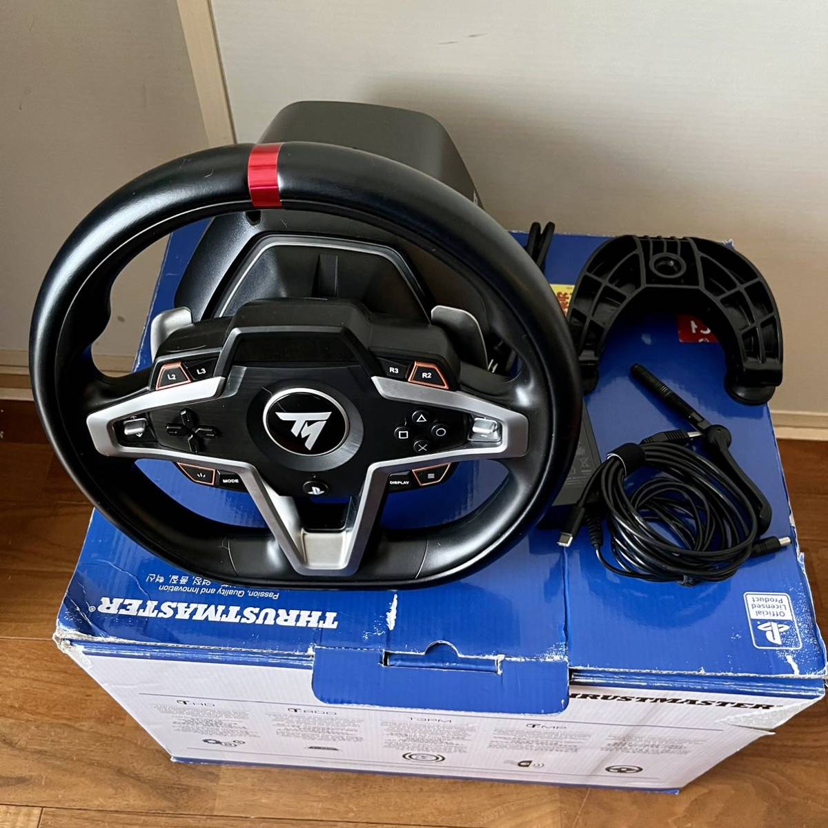 送料込 Thrustmaster T248 (T3PM PS5 PS4 PC ハンコン ハンドル