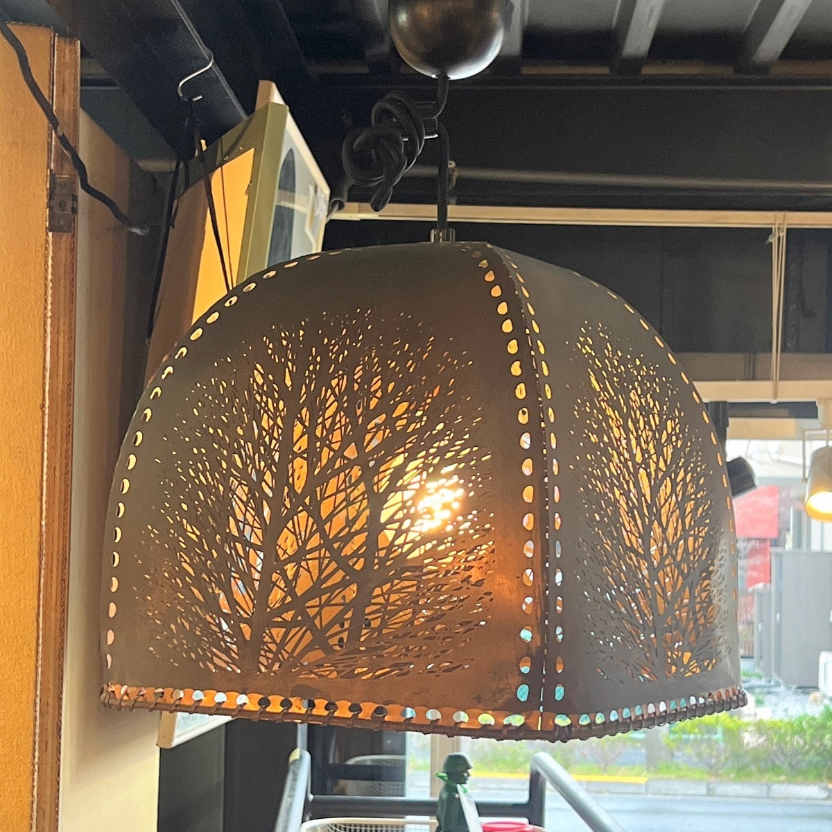 YAMAGIWA/ヤマギワ 1970s 鶴岡鉦次郎 AKAGANE ペンダントランプ ブロンズ 銅板 照明 ランプ 天井照明の画像2