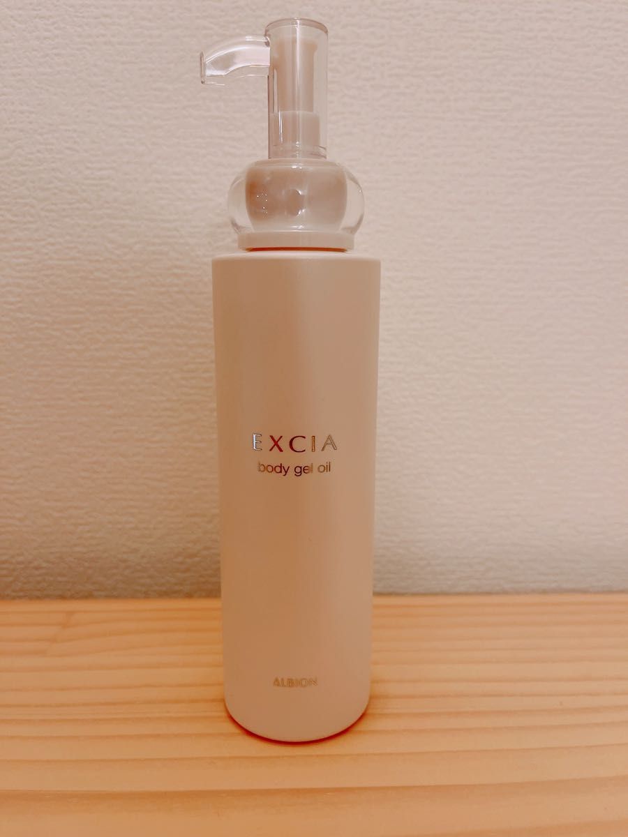 新品 ホントウツバキ 純 30ml オイルエッセンス スキンケア 本島椿