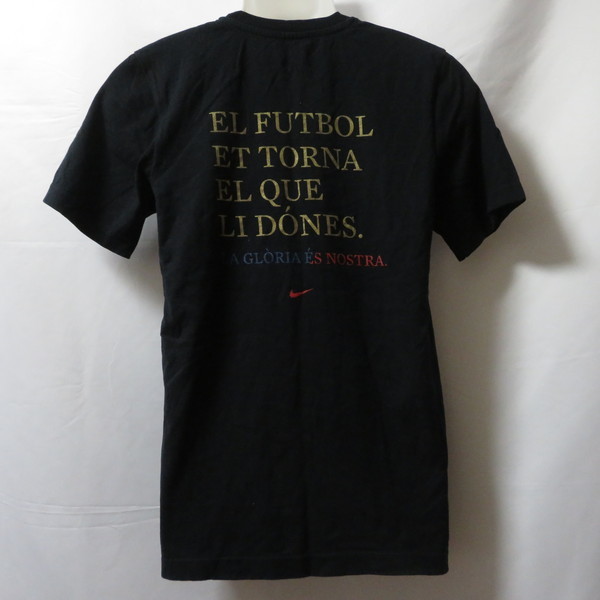 古着 メンズS NIKE/ナイキ バルセロナ 2011 優勝記念Tシャツ 半袖 サッカー ブラック_画像3