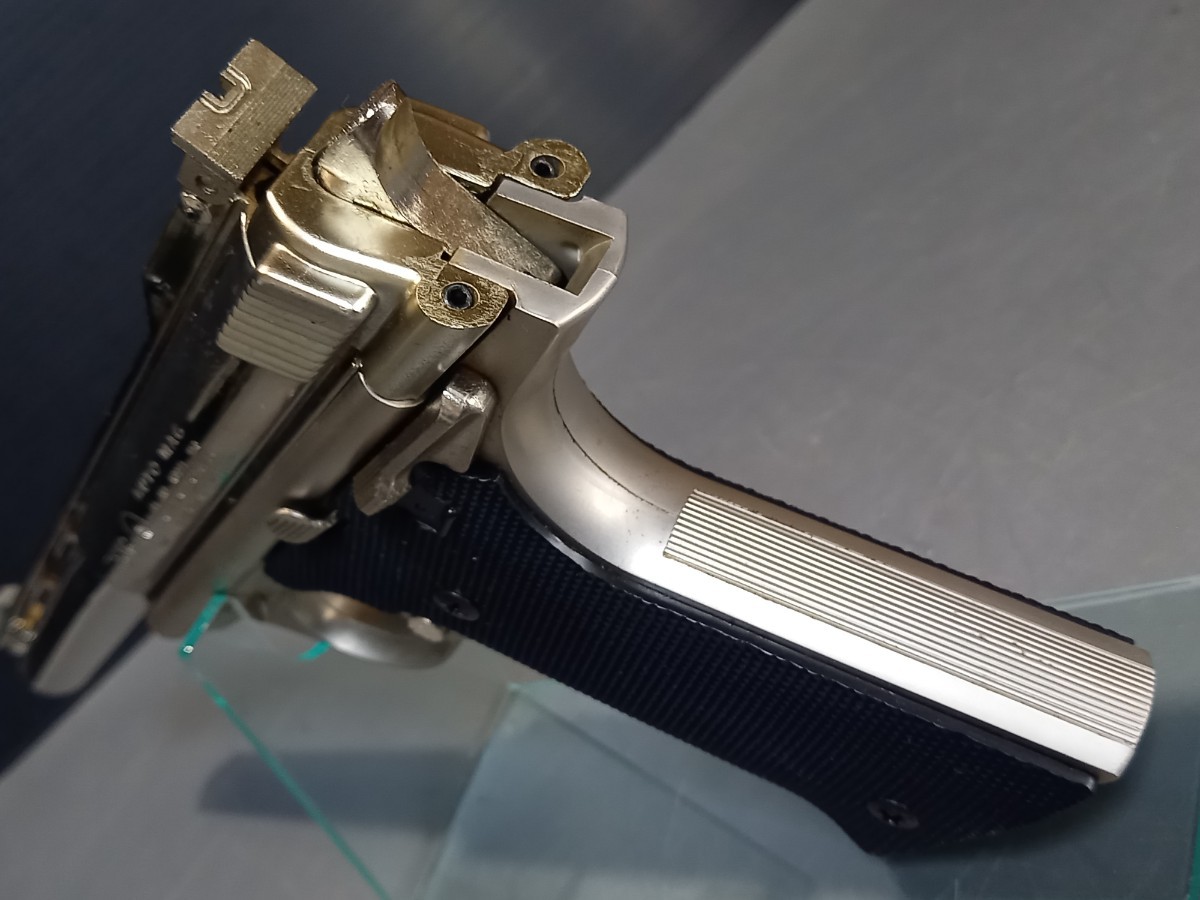モデルガン MGC 44 AUTO MAG AMP MODEL 180 オートマグ シルバー モデルガン MGC 44 AUTO MAG AMP MODEL 180 オートマグ シルバー