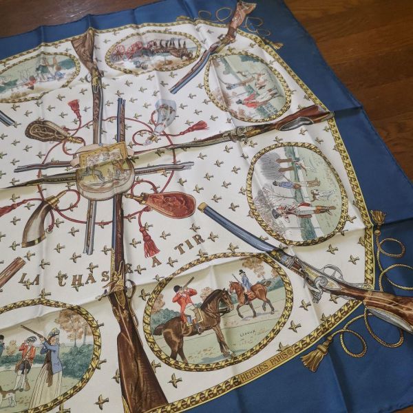 新品同様 965超美品 エルメス HERMES ヴィンテージ スカーフ カレ