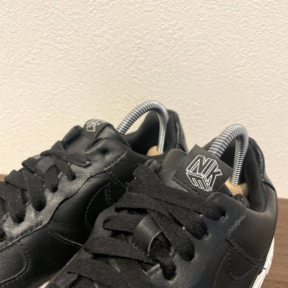 NIKE WMNS AIR FORCE 1 PIXEL ナイキ エア フォース ワン ピクセル