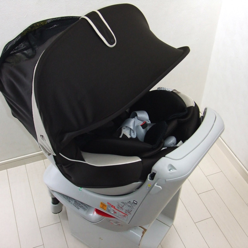  beautiful used child seat Carmate e-ru Bebe krutoNT premium W newborn baby from 4 -years old rotary used child seat [B. beautiful ]