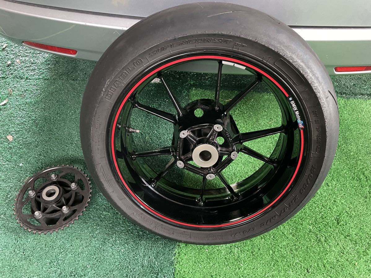 人気上昇中 s1000rr リアホイール 2015~2018 美品 dynamicchiropractic.io