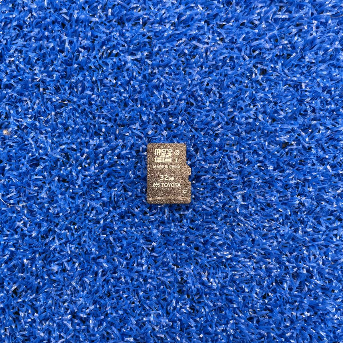 買得買得トヨタ純正 カーナビ用 地図2019年秋版SDカード カーナビ