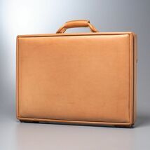 ***** beautiful goods Heart man hartmann bell ting leather attache case 