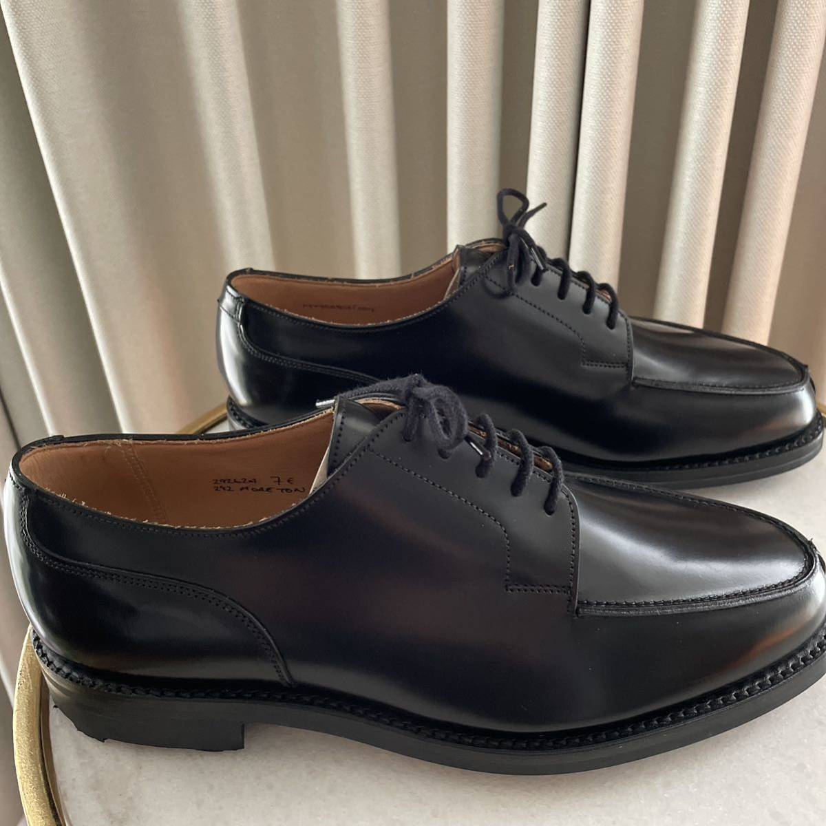 未使用品 クロケットアンドジョーンズ モールトン 7 | lokomotivblog.hu