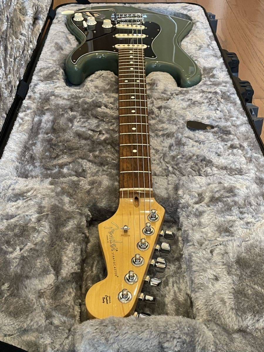 【Fender USA】American Professional Stratocaster Rosewood Fingerboard Antique Olive フェンダー ストラトキャスター_画像9