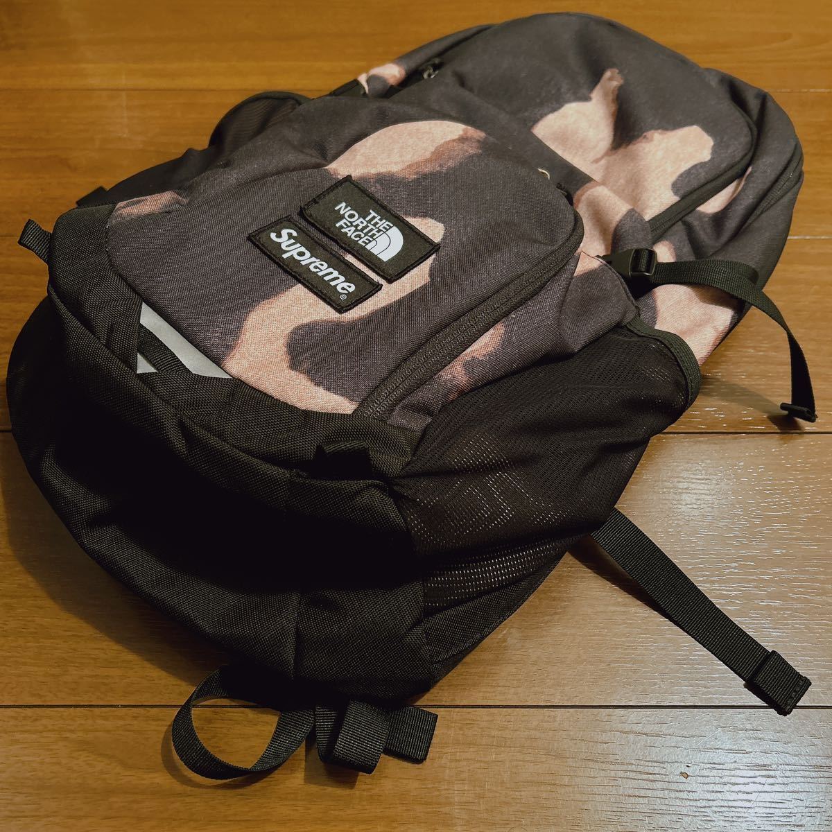 supreme bleached denim pocono northface シュプリーム ノースフェイス ブラックブリーチデニムプリントリュック 美品
