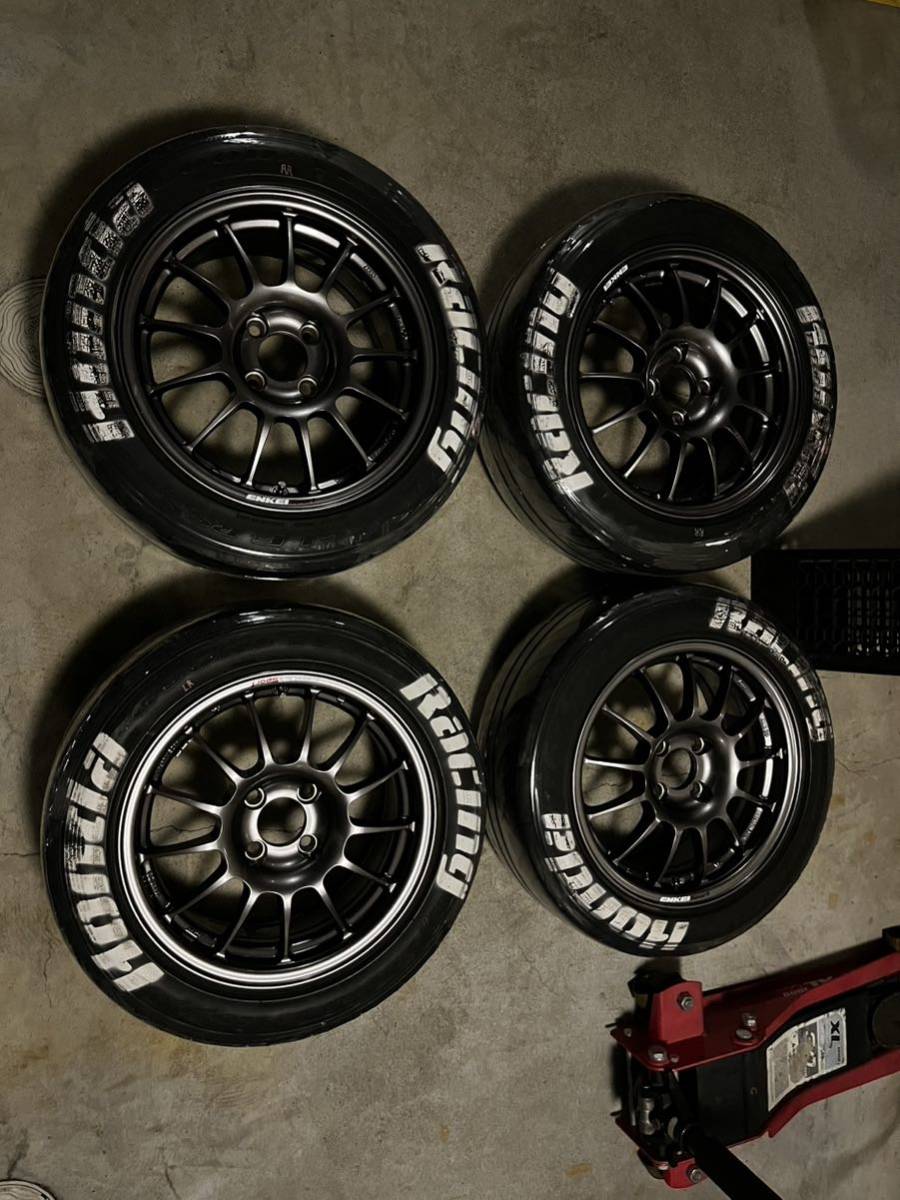 ENKEI エンケイ RC-T5 15インチ 7J +40 PCD100 4穴 195/55r15タイヤ