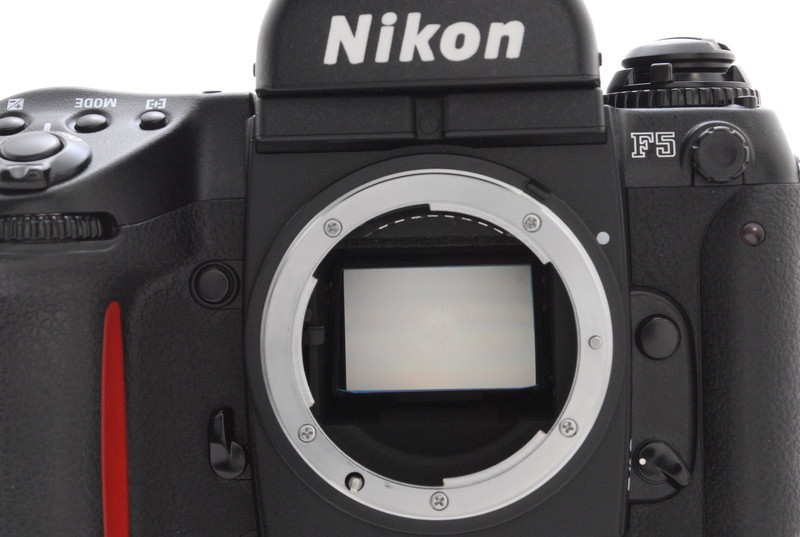 使い勝手の良い】 ニコン □ 美品 □ Nikon #89424 ボディ F5 ニコン