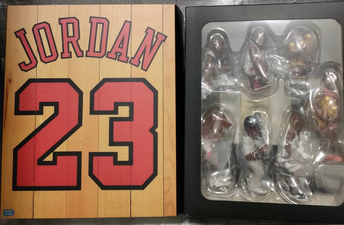 ○新品 マイケル・ジョーダン 約10cmフィギュア 7体セット NBA ○新品 マイケル・ジョーダン 約10cmフィギュア 7体セット NBA