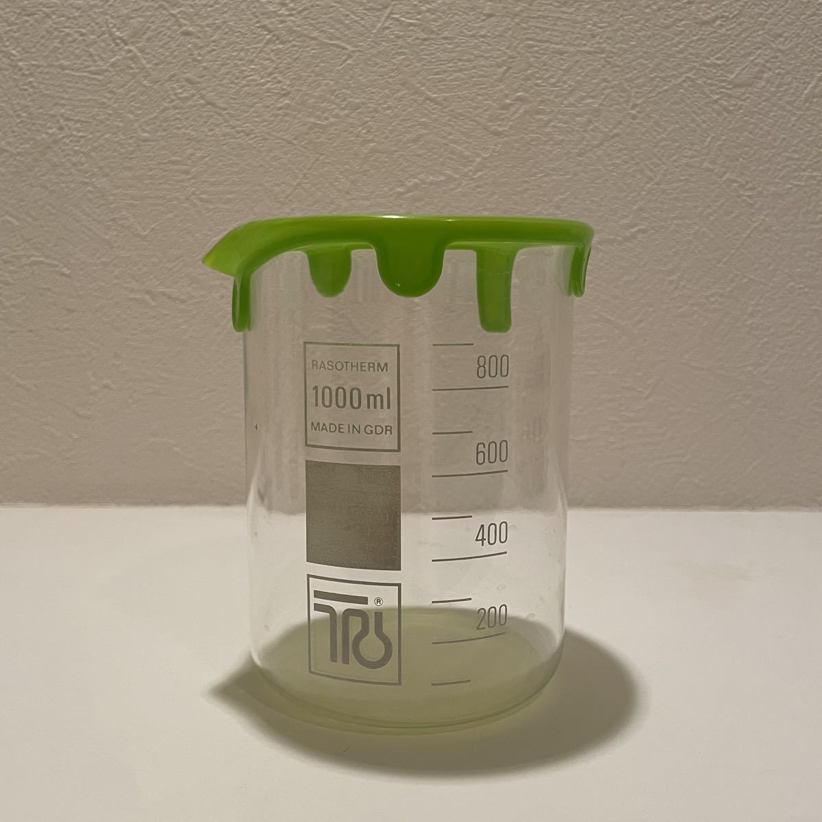 廃盤 未使用 TGIビーカー 1000ml ガラス グラス アウトドア 廃盤 未使用 TGIビーカー 1000ml ガラス グラス アウトドア