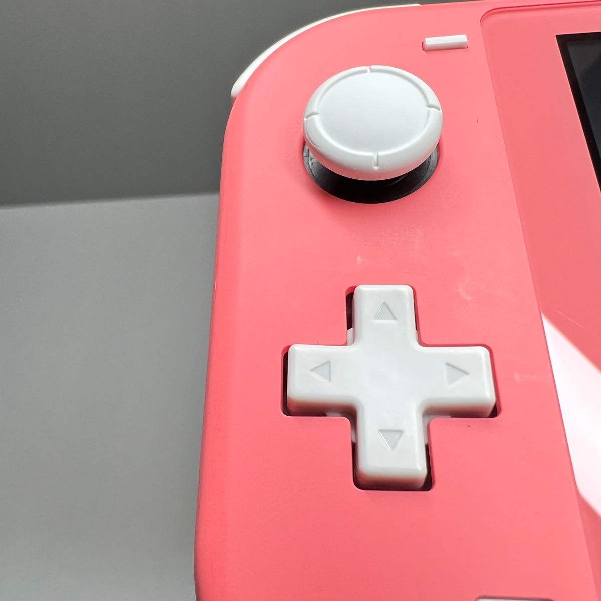 Switch Lite】スイッチライト コーラル 本体 2020年製|Yahoo Switch Lite】スイッチライト コーラル 本体 2020年製|Yahoo