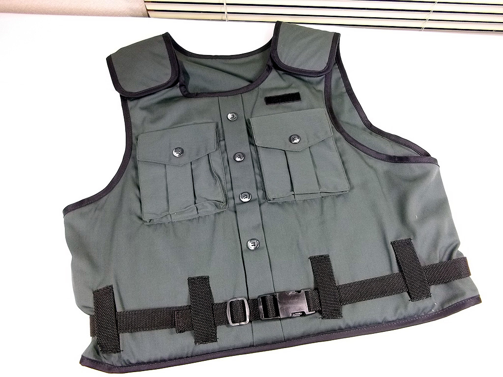 EIKO エーコーヤマダ 防弾ベスト レベル３A GATOR HAWK BODY ARMOR GH 防弾チョッキ ボディアーマーの画像1